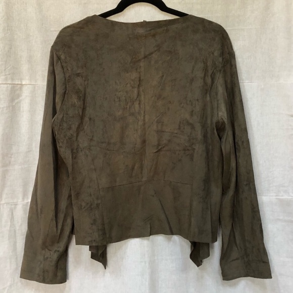 Umgee Waterfall Drape Faux Suede Cropped Open Army Green Cardigan Jacket NWT - Picture 2 of 7